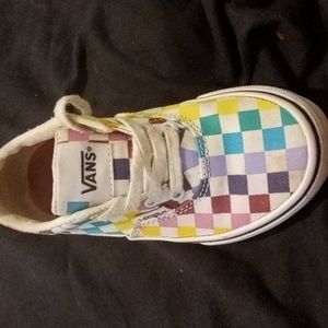 Toddler vans size 11